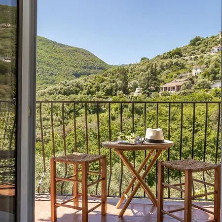 View Holidays لا سبيتسْيا